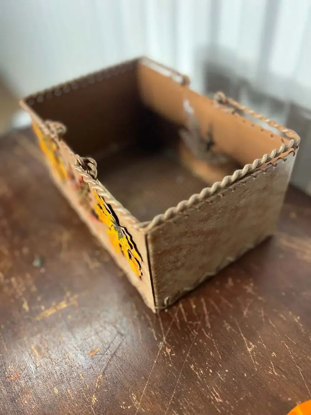 Metal Fall Autumn Maple Leaf Decorative Basket Storage Bin